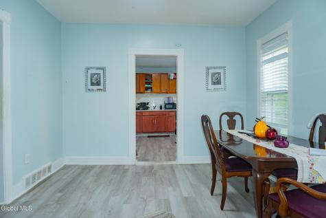1206 4th Avenue Schenectady NY 12303