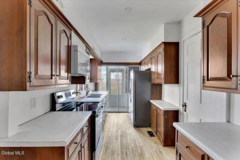 186 Cty Route 411 Greenville NY 12193