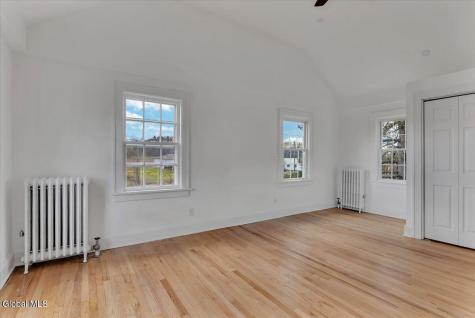 186 Cty Route 411 Greenville NY 12193