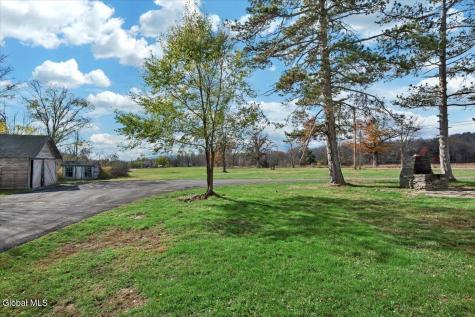 186 Cty Route 411 Greenville NY 12193