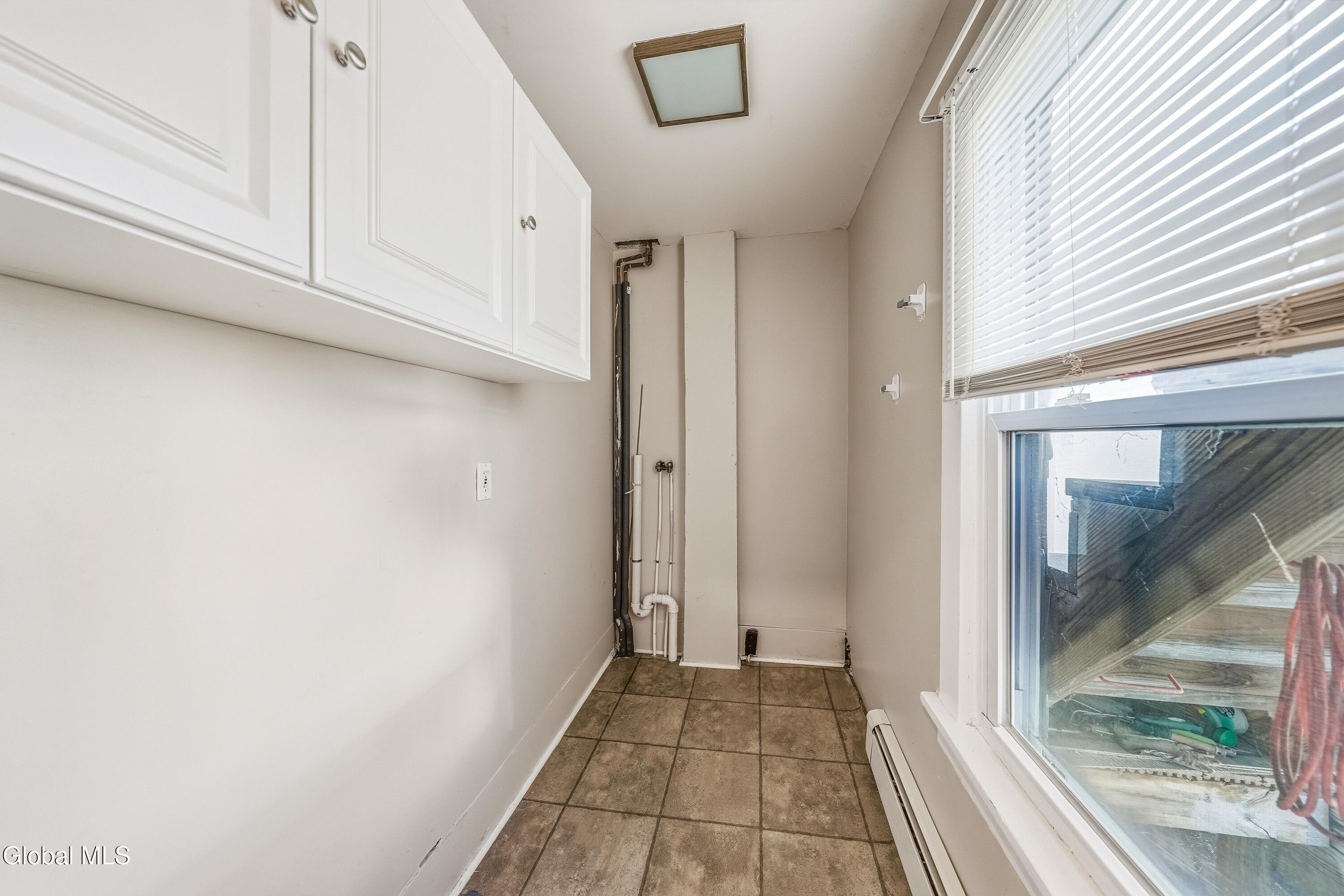 61 Clifton Street Waterford NY 12188