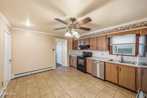 61 Clifton Street Waterford NY 12188