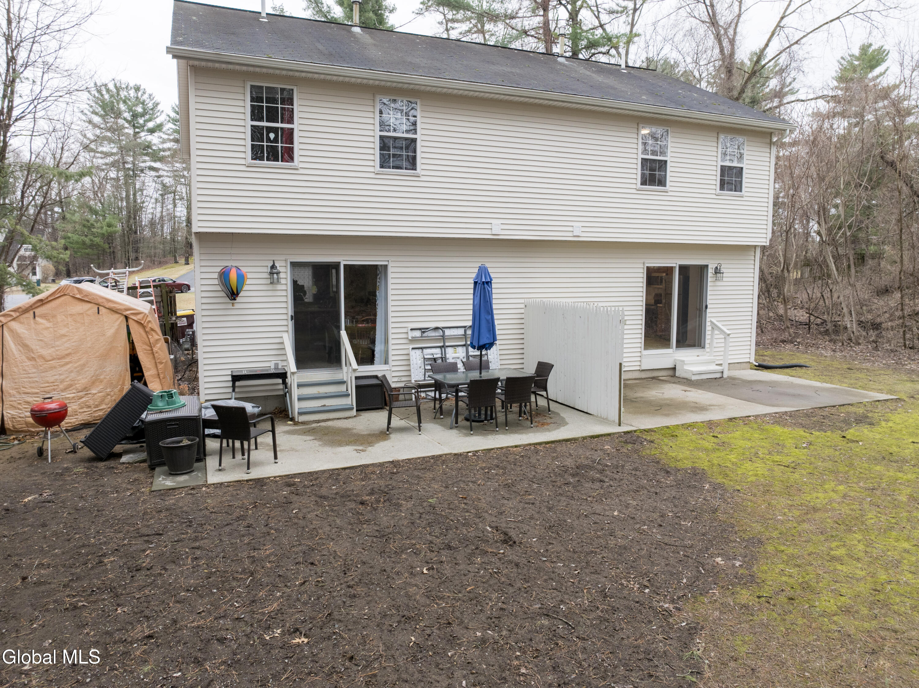 33 Cambridge Drive Halfmoon NY 12065