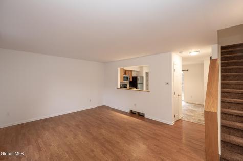 33 Cambridge Drive Halfmoon NY 12065