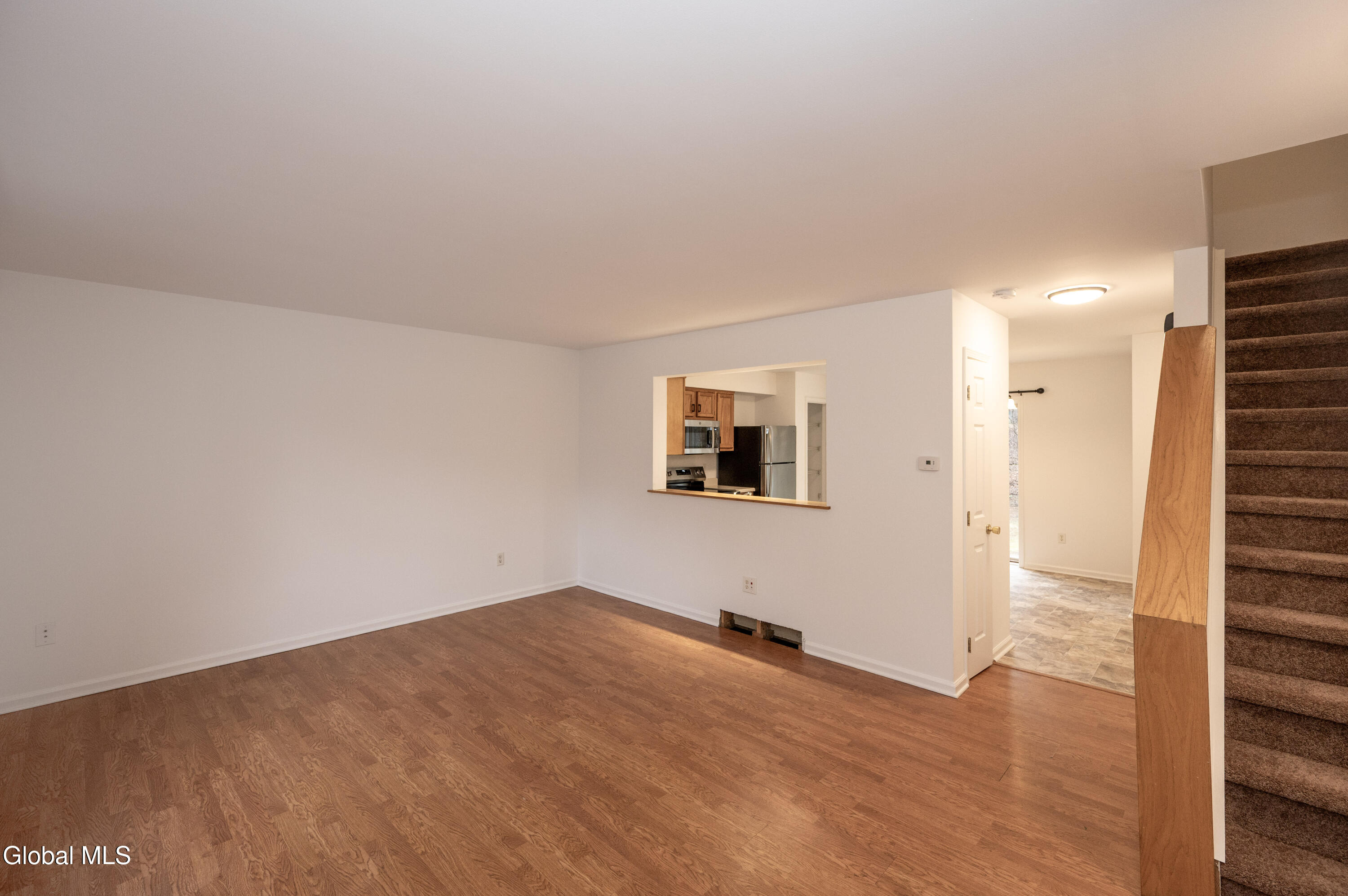 33 Cambridge Drive Halfmoon NY 12065