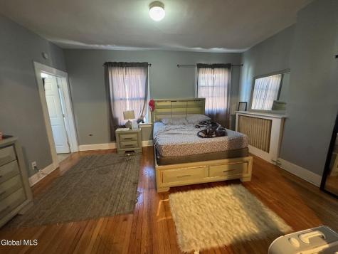 54 Alexander Street Albany NY 12202