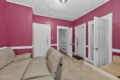 227 Colonie Street Albany NY 12210