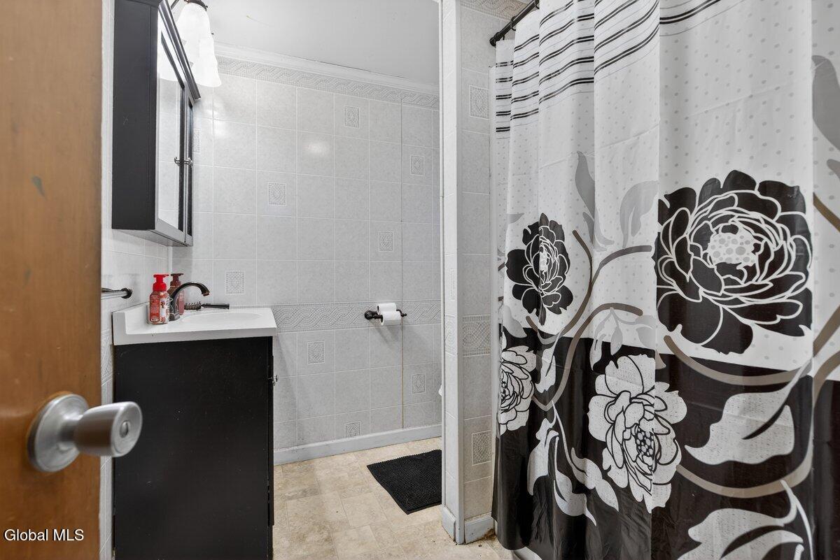 184-186 Broadway Fort Edward NY 12828