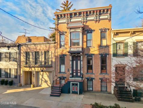 209 Lancaster Street Albany NY 12210