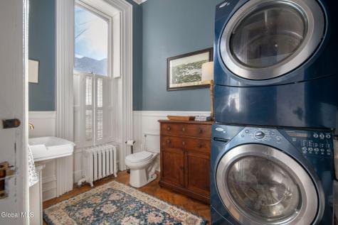 209 Lancaster Street Albany NY 12210