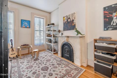 209 Lancaster Street Albany NY 12210