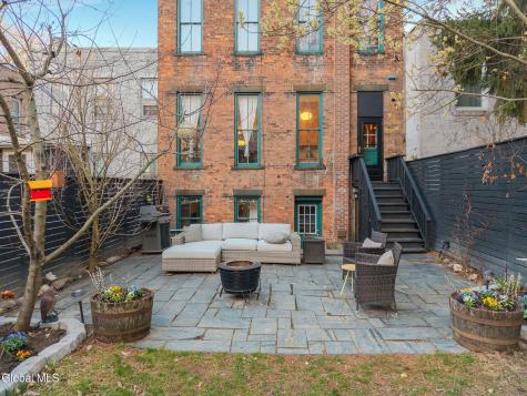 209 Lancaster Street Albany NY 12210
