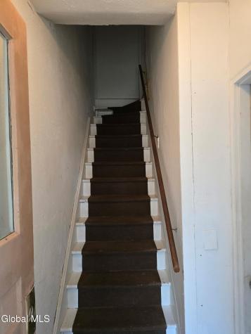 274 3rd Avenue Troy NY 12182