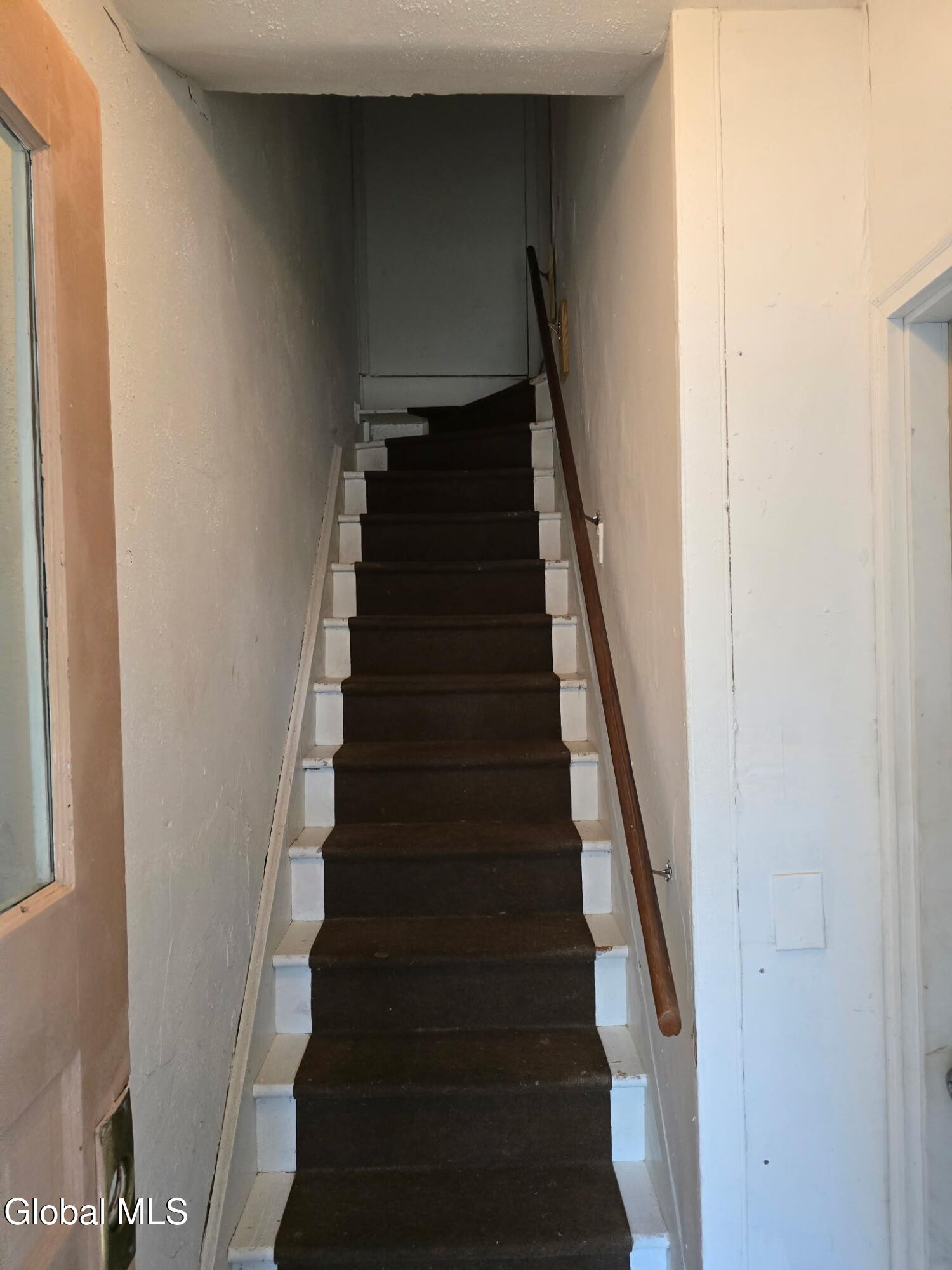 274 3rd Avenue Troy NY 12182