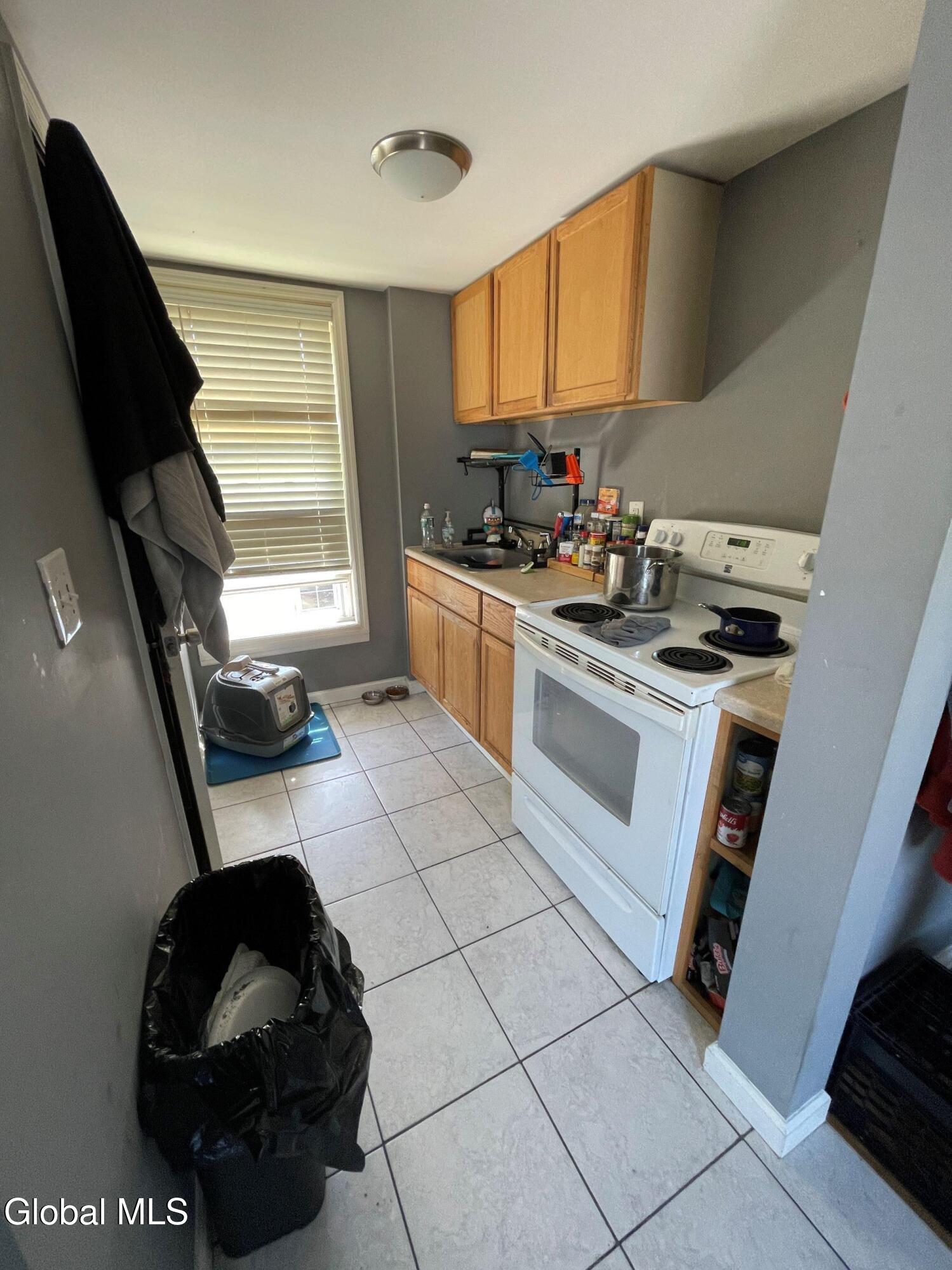 274 3rd Avenue Troy NY 12182