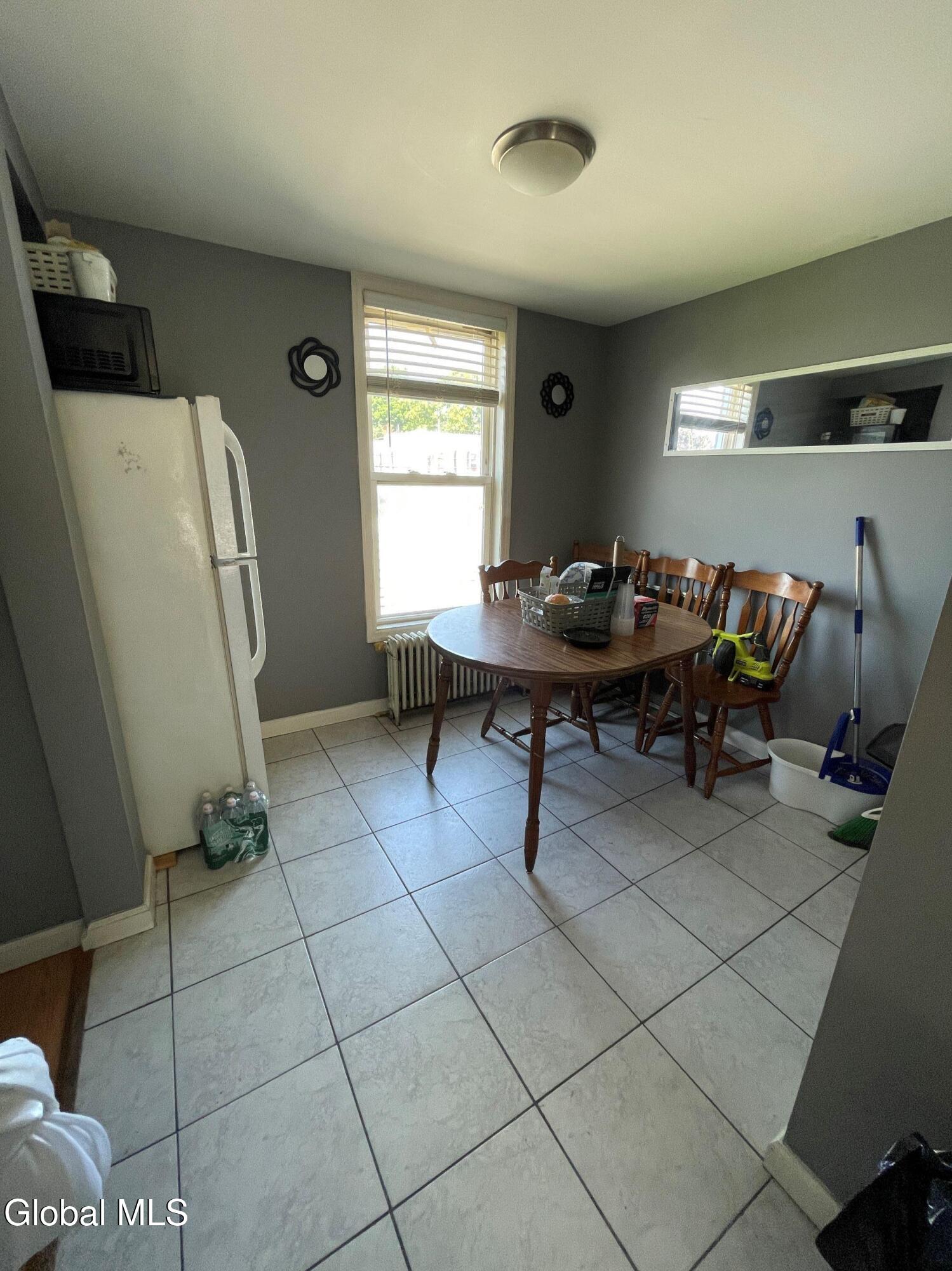 274 3rd Avenue Troy NY 12182