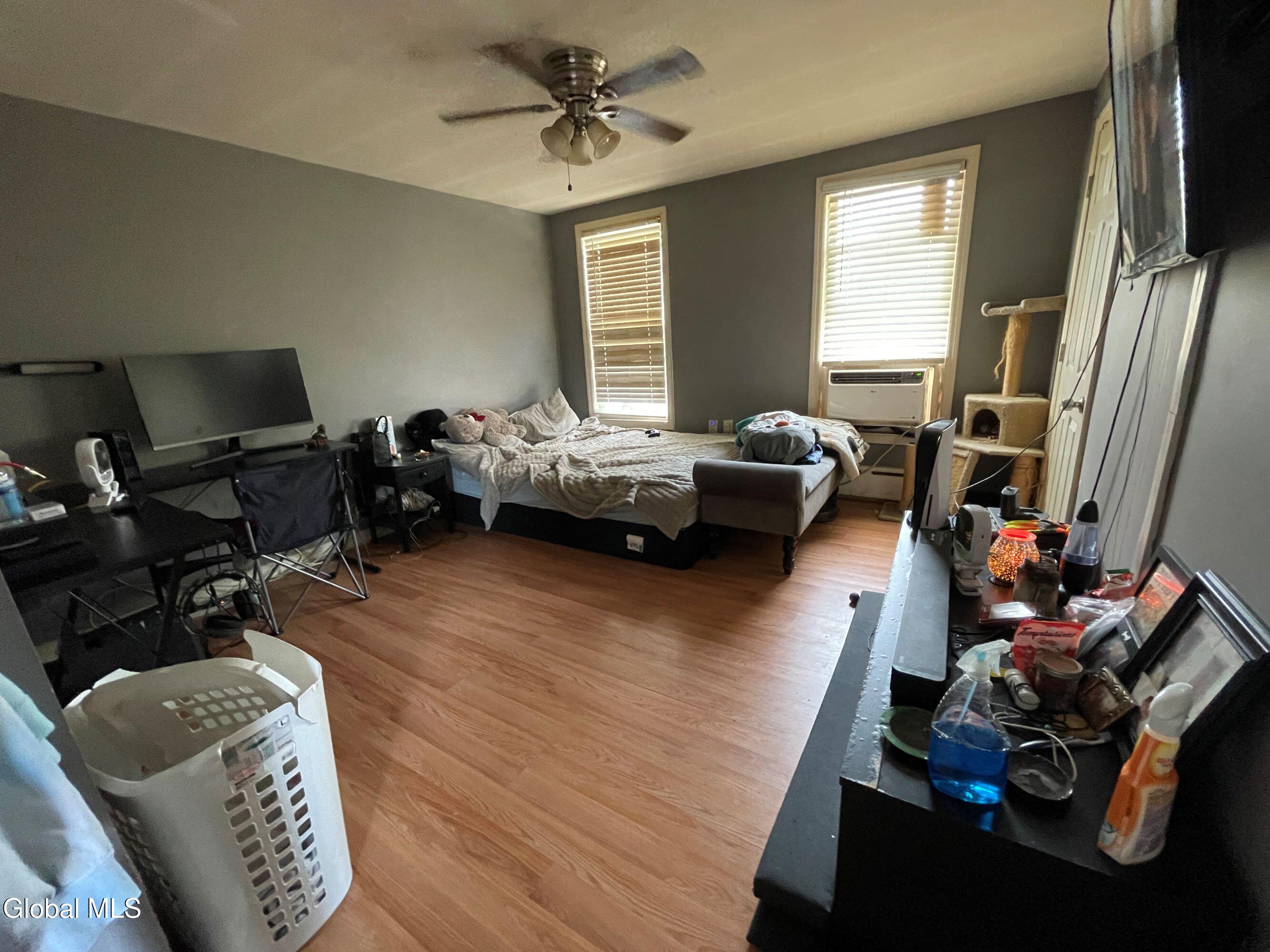 274 3rd Avenue Troy NY 12182