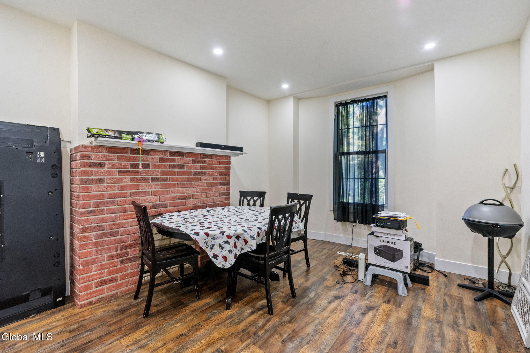 169 Hoosick Street Troy NY 12180