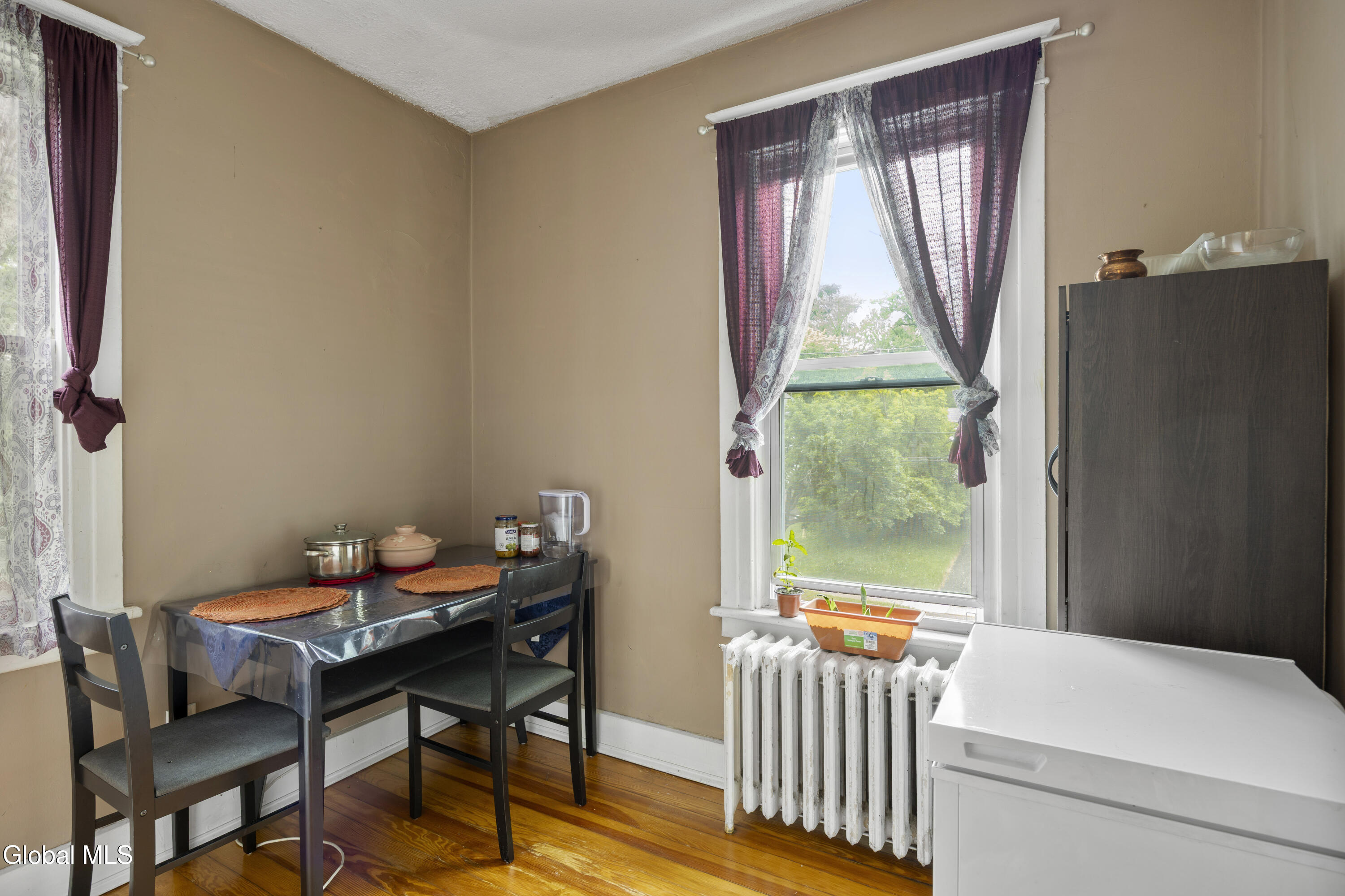 466 Ontario Street Albany NY 12208
