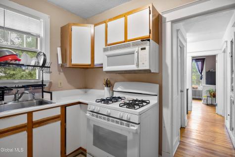 466 Ontario Street Albany NY 12208