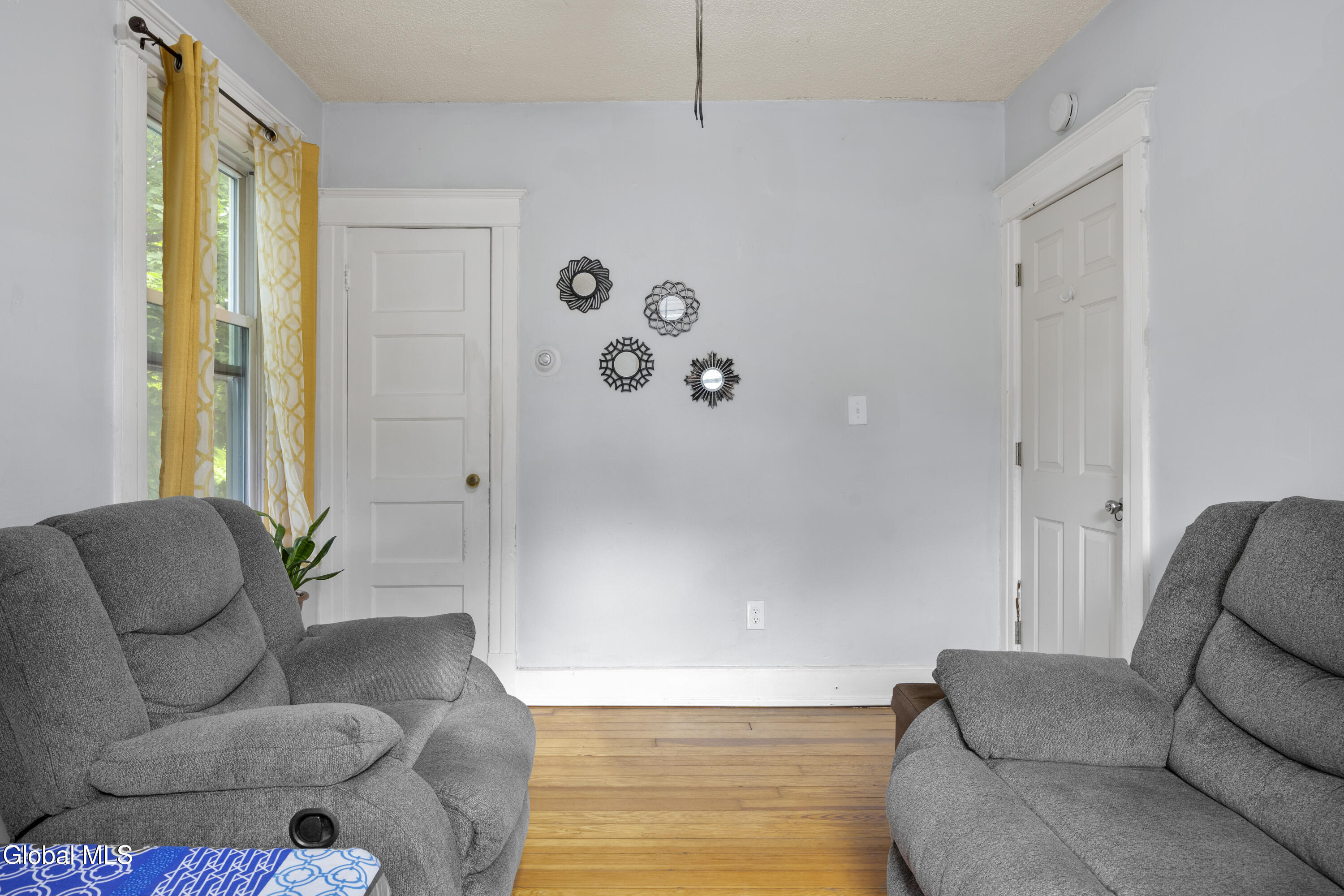 466 Ontario Street Albany NY 12208