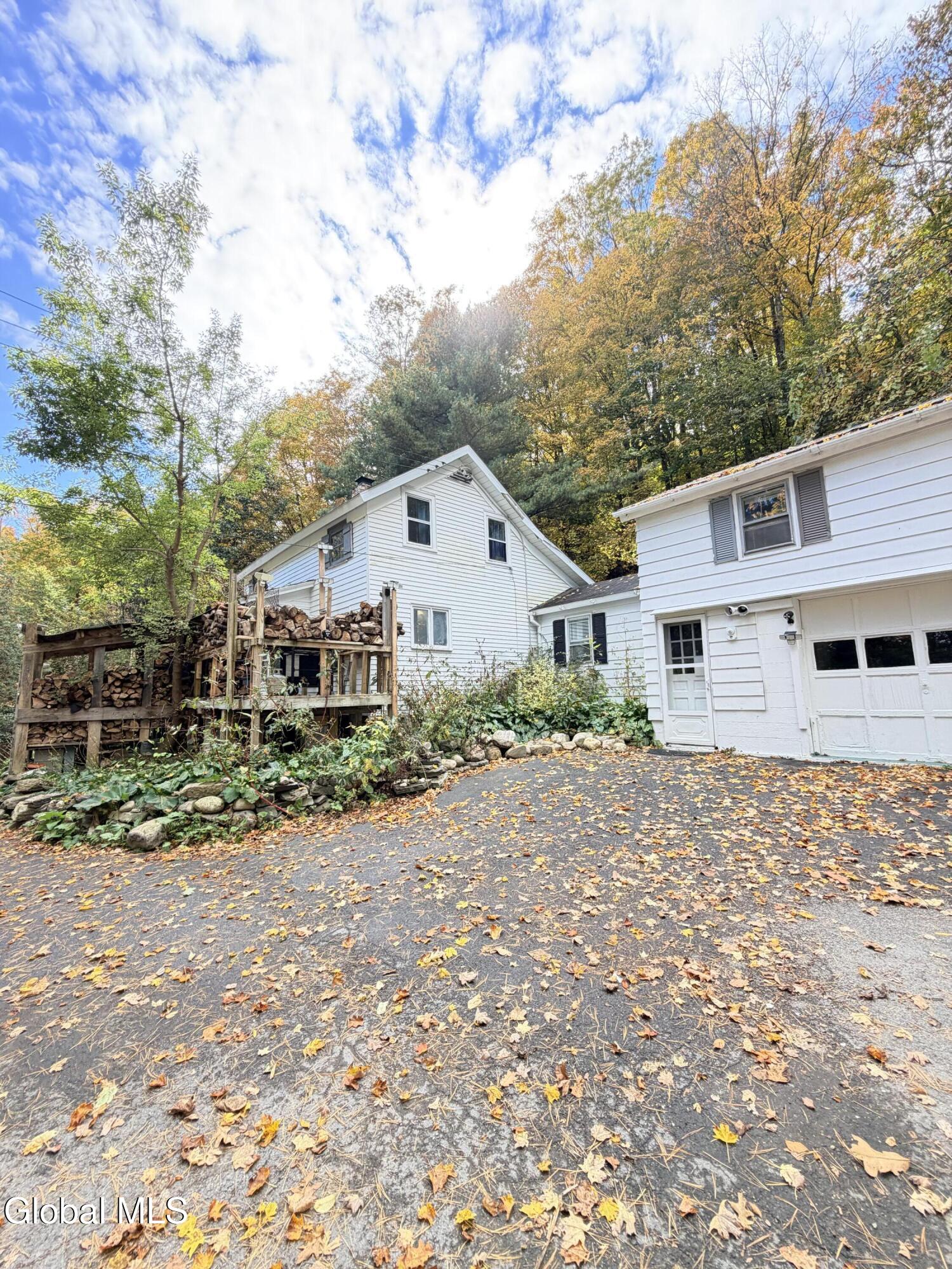 411 Gulf Hill Road Voorheesville NY 12186
