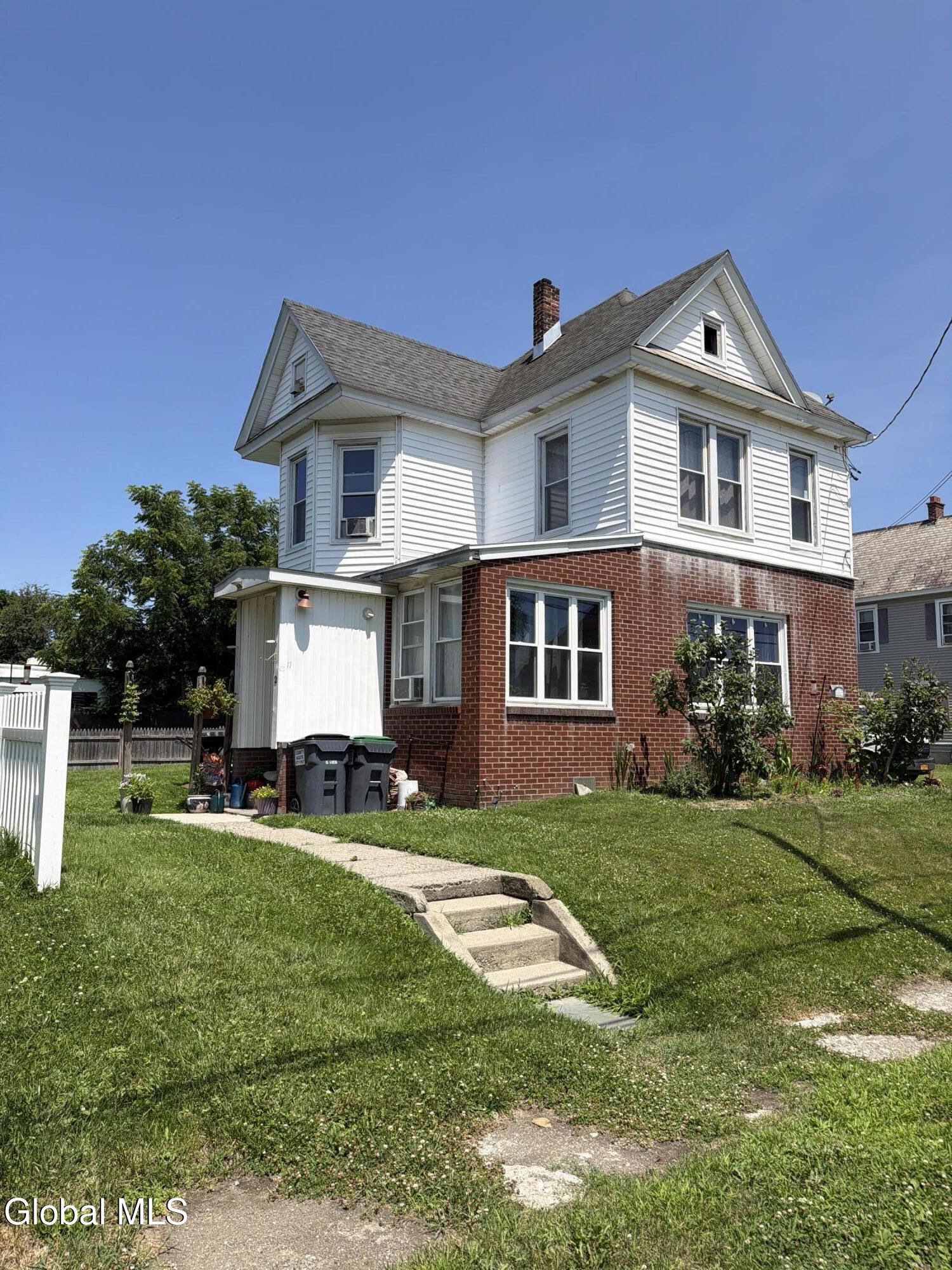 11 Hemstreet Avenue Mechanicville NY 12154