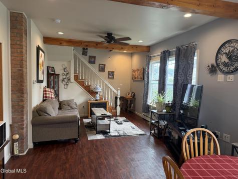 11 Hemstreet Avenue Mechanicville NY 12154