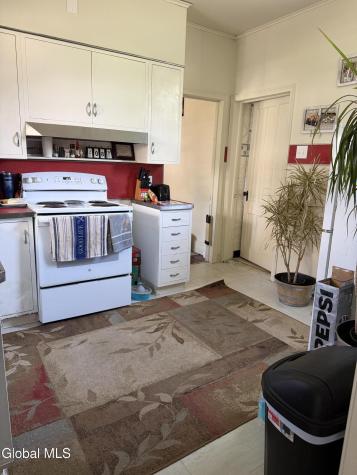 11 Hemstreet Avenue Mechanicville NY 12154