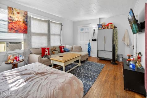 1374 Helderberg Avenue Rotterdam NY 12306