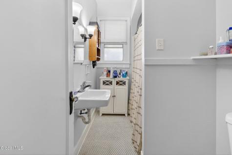 1374 Helderberg Avenue Rotterdam NY 12306