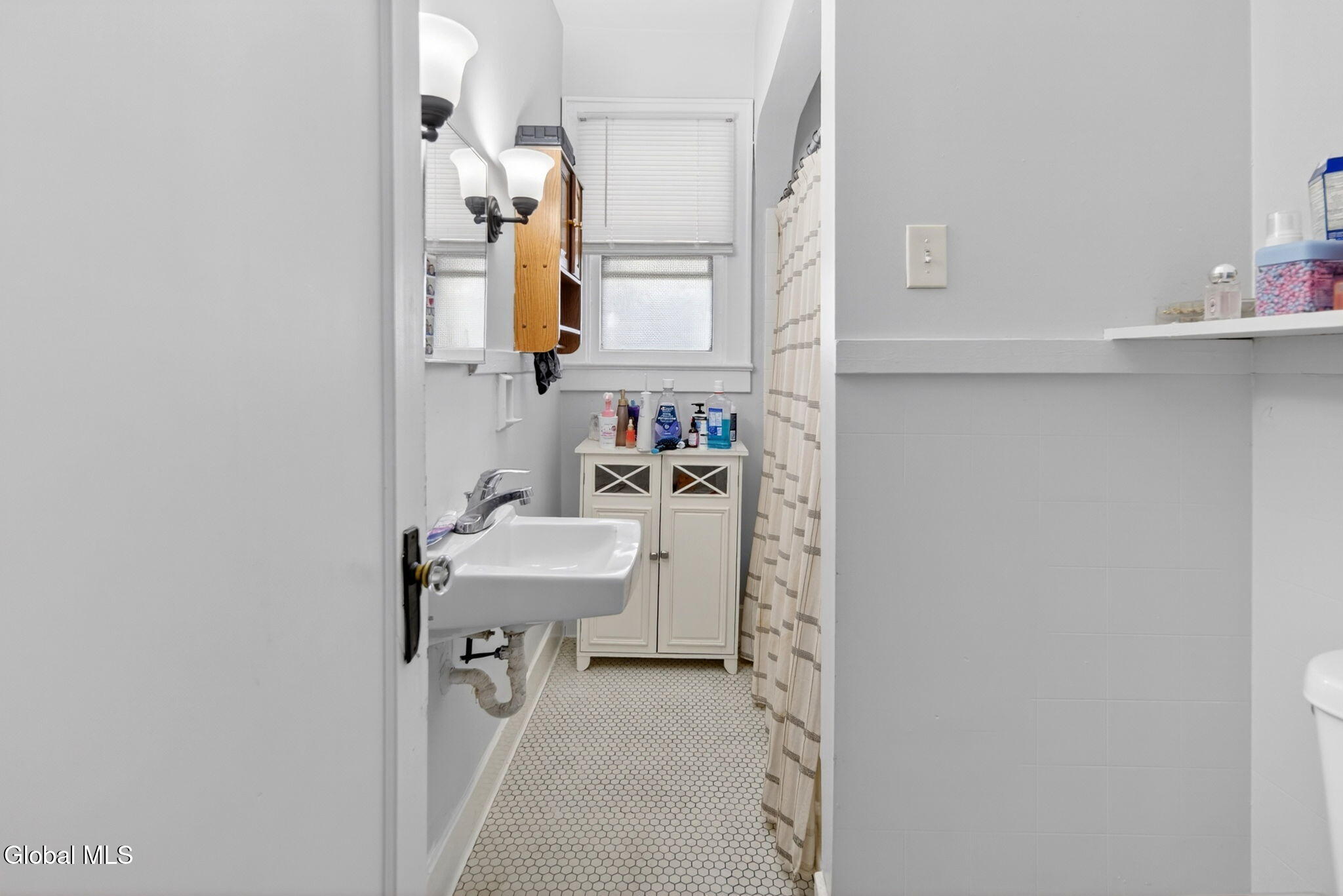 1374 Helderberg Avenue Rotterdam NY 12306