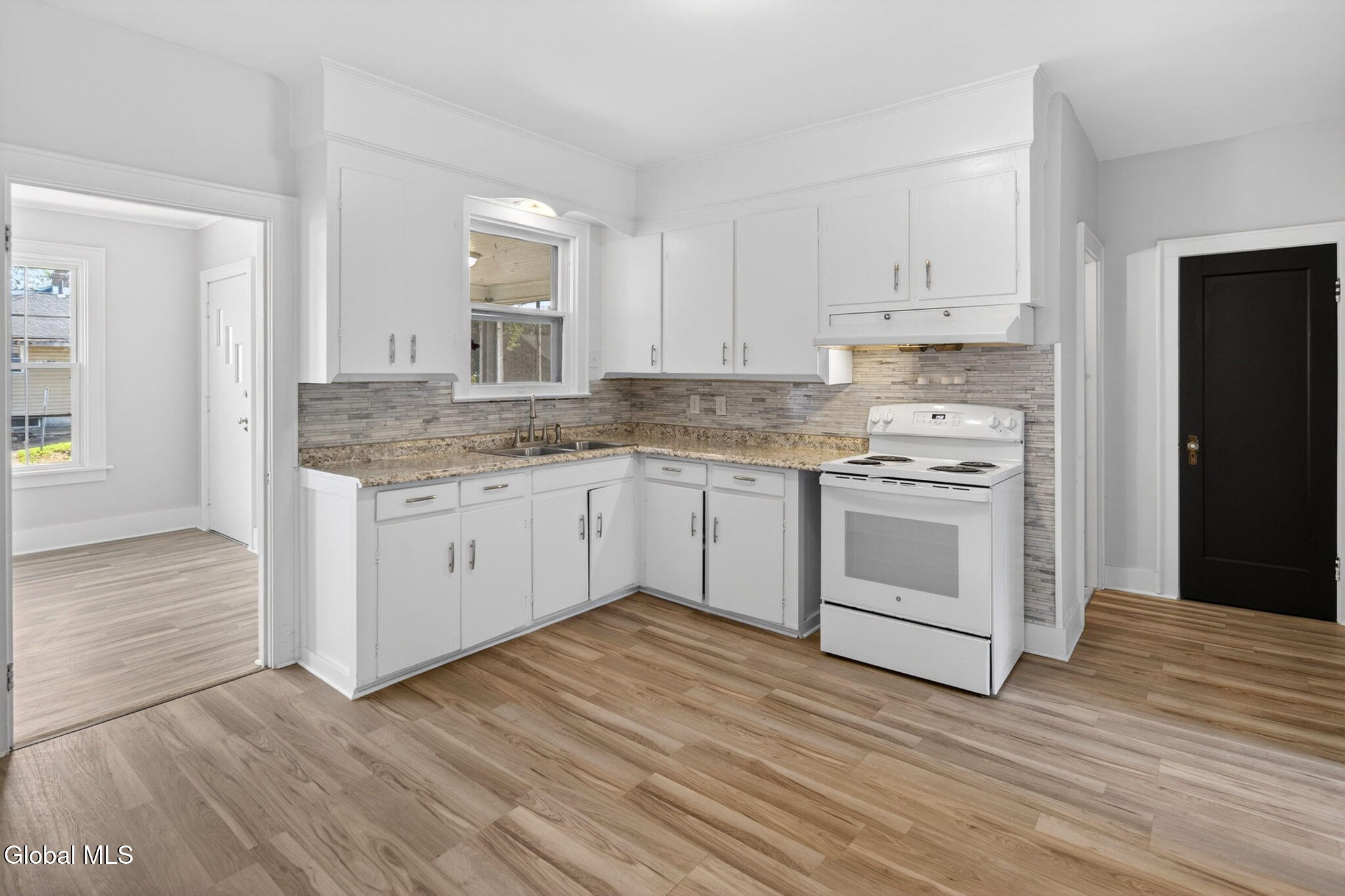 1374 Helderberg Avenue Rotterdam NY 12306