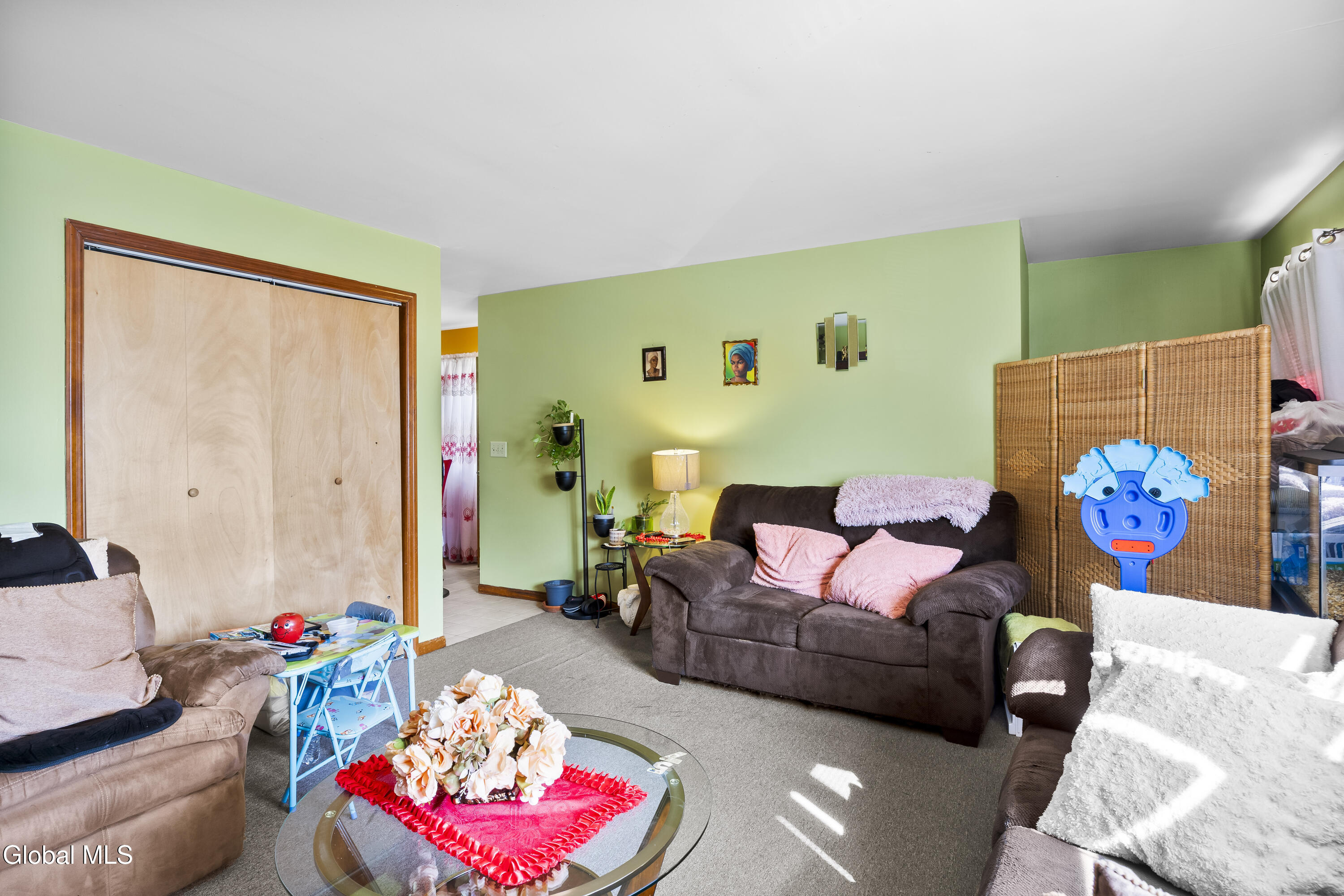 395 Second Avenue Albany NY 12209