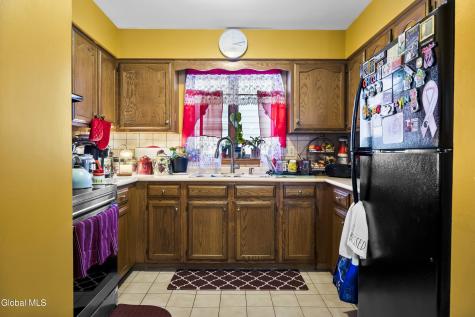 395 Second Avenue Albany NY 12209