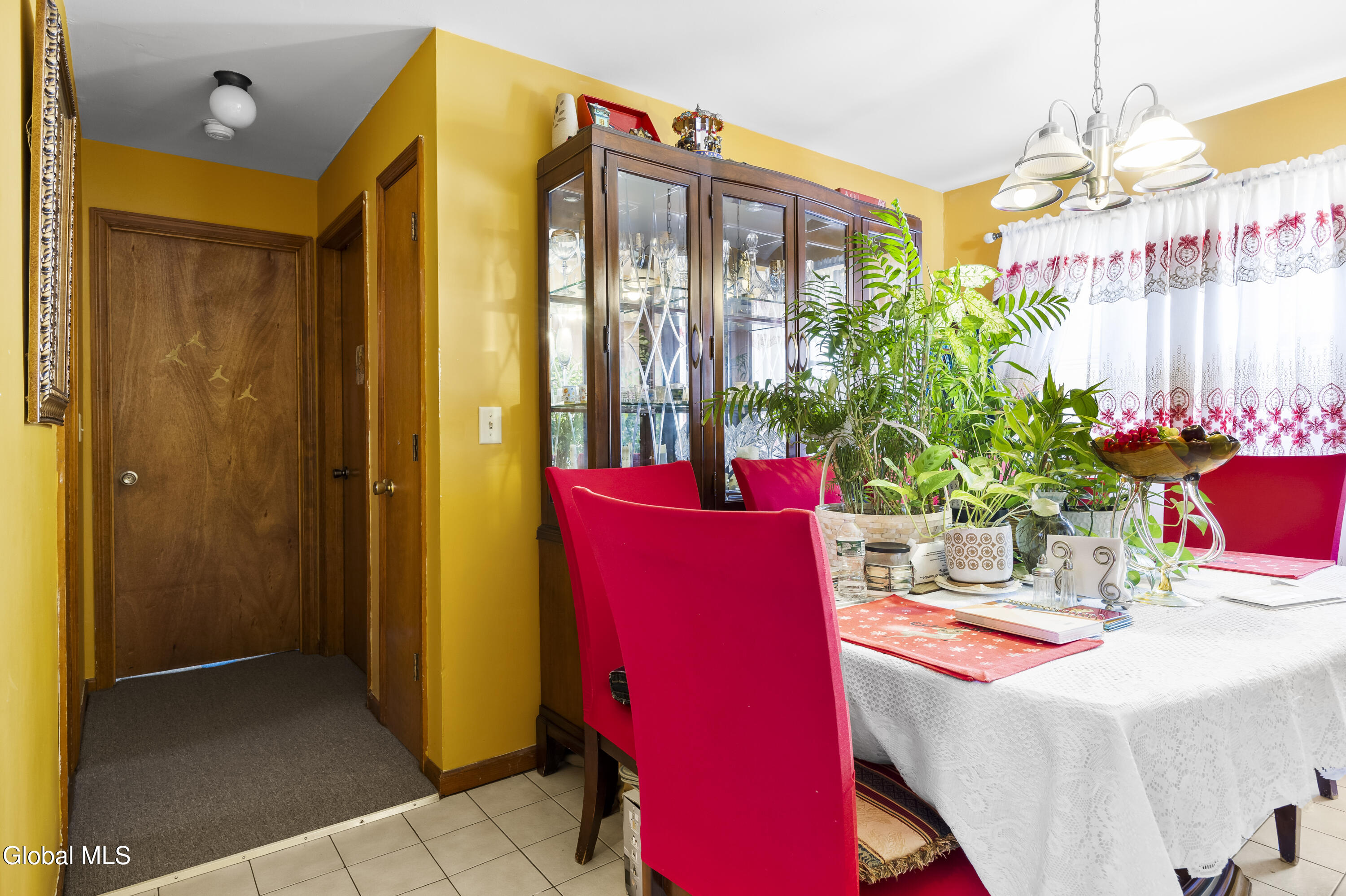 395 Second Avenue Albany NY 12209