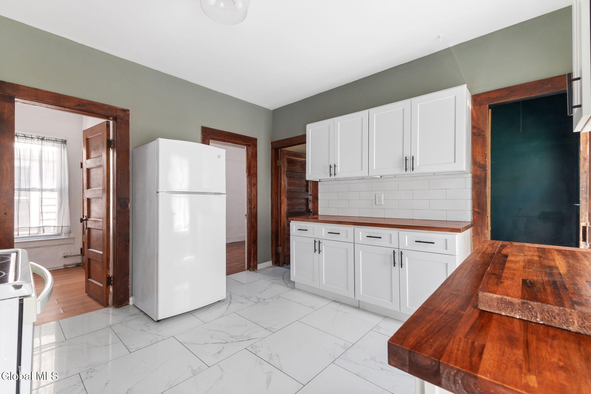 1065 Willett Street Schenectady NY 12303