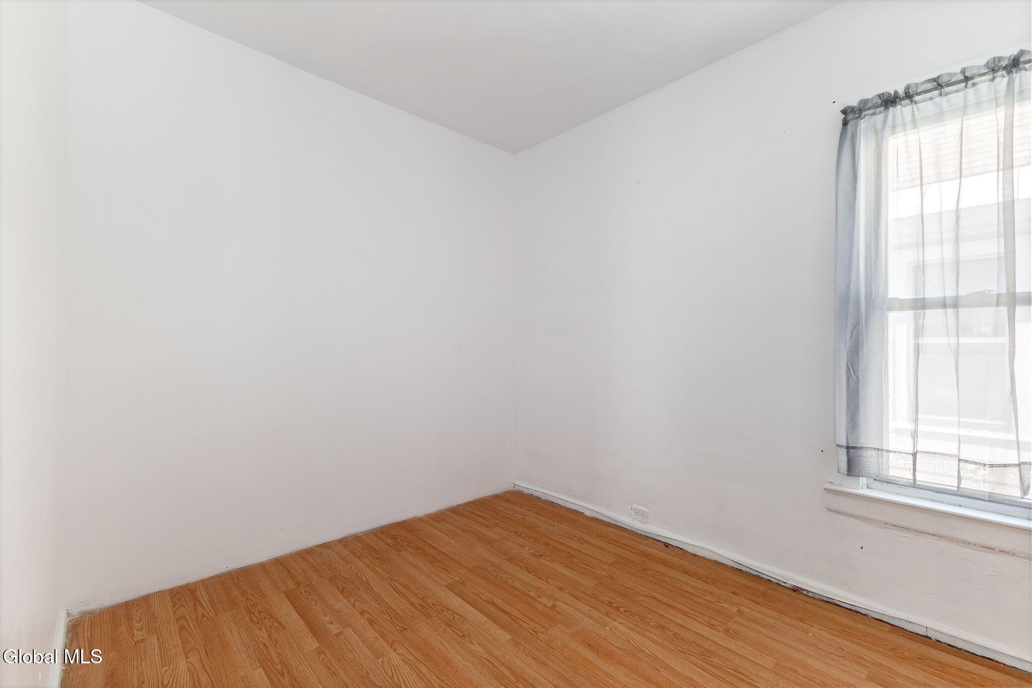 1065 Willett Street Schenectady NY 12303