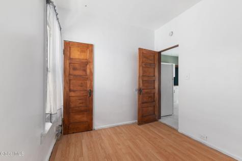 1065 Willett Street Schenectady NY 12303