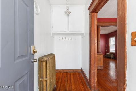 1065 Willett Street Schenectady NY 12303