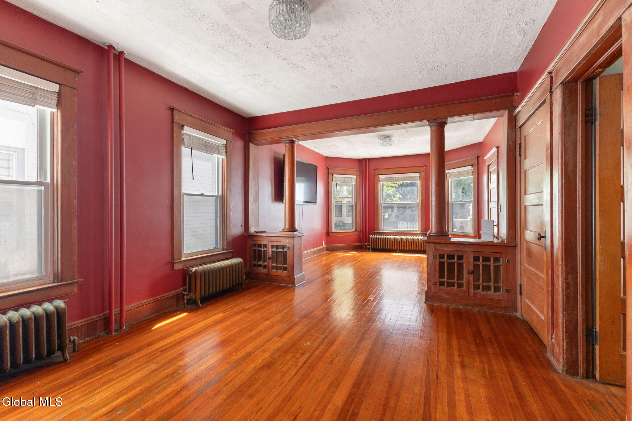 1065 Willett Street Schenectady NY 12303