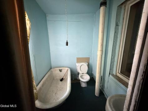 179 4th Street Troy NY 12180