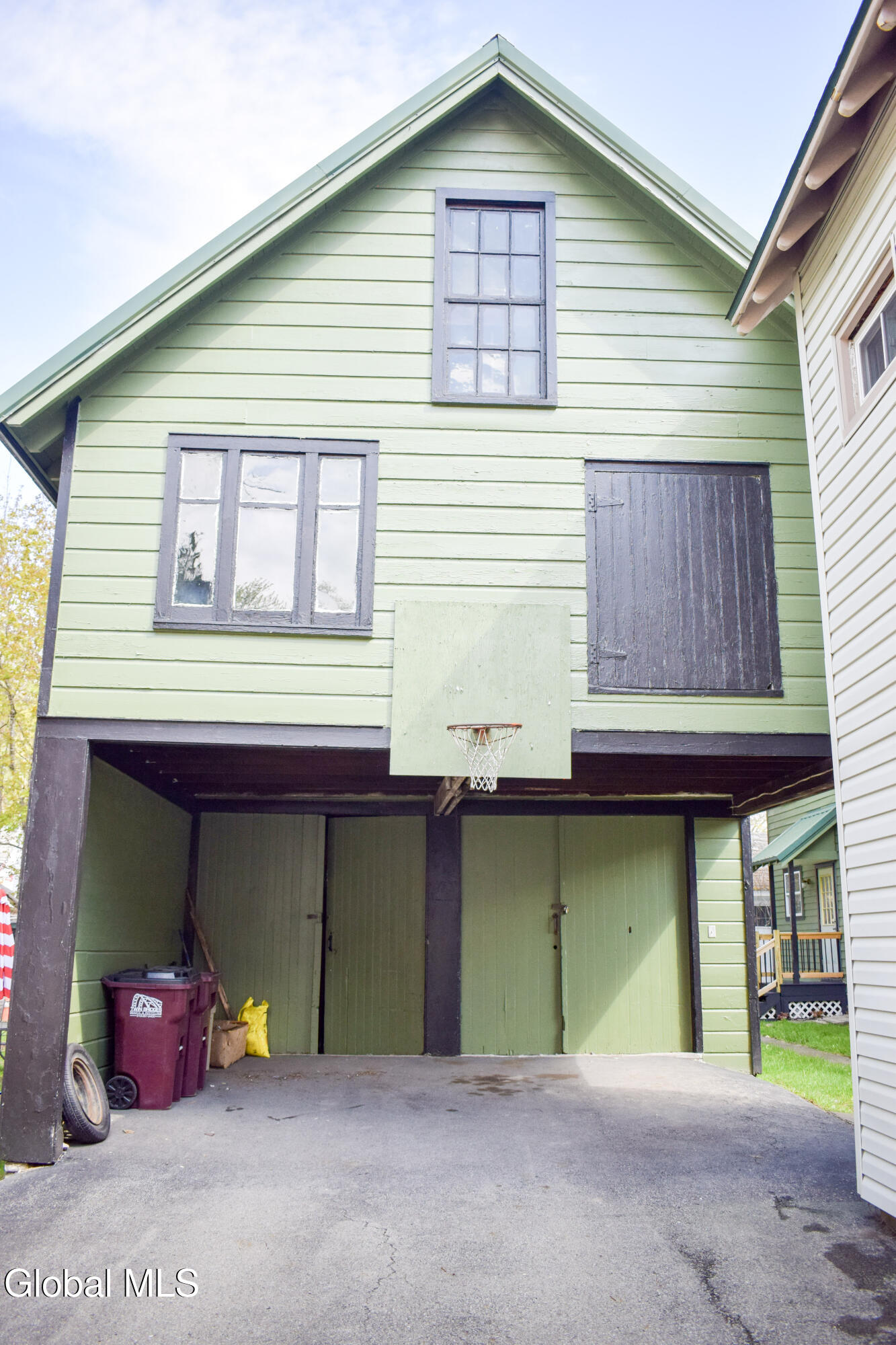 130 Spring Street Gloversville NY 12078