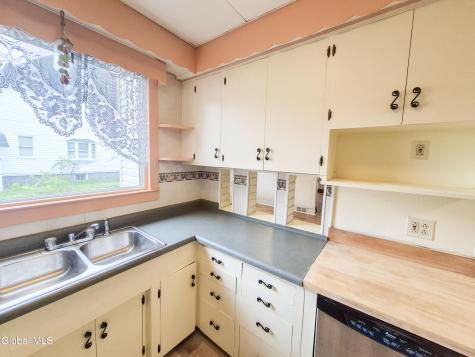 130 Spring Street Gloversville NY 12078