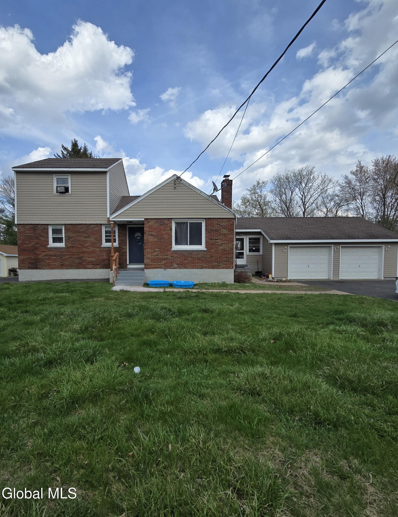 166 Blue Barns Road Clifton Park NY 12148