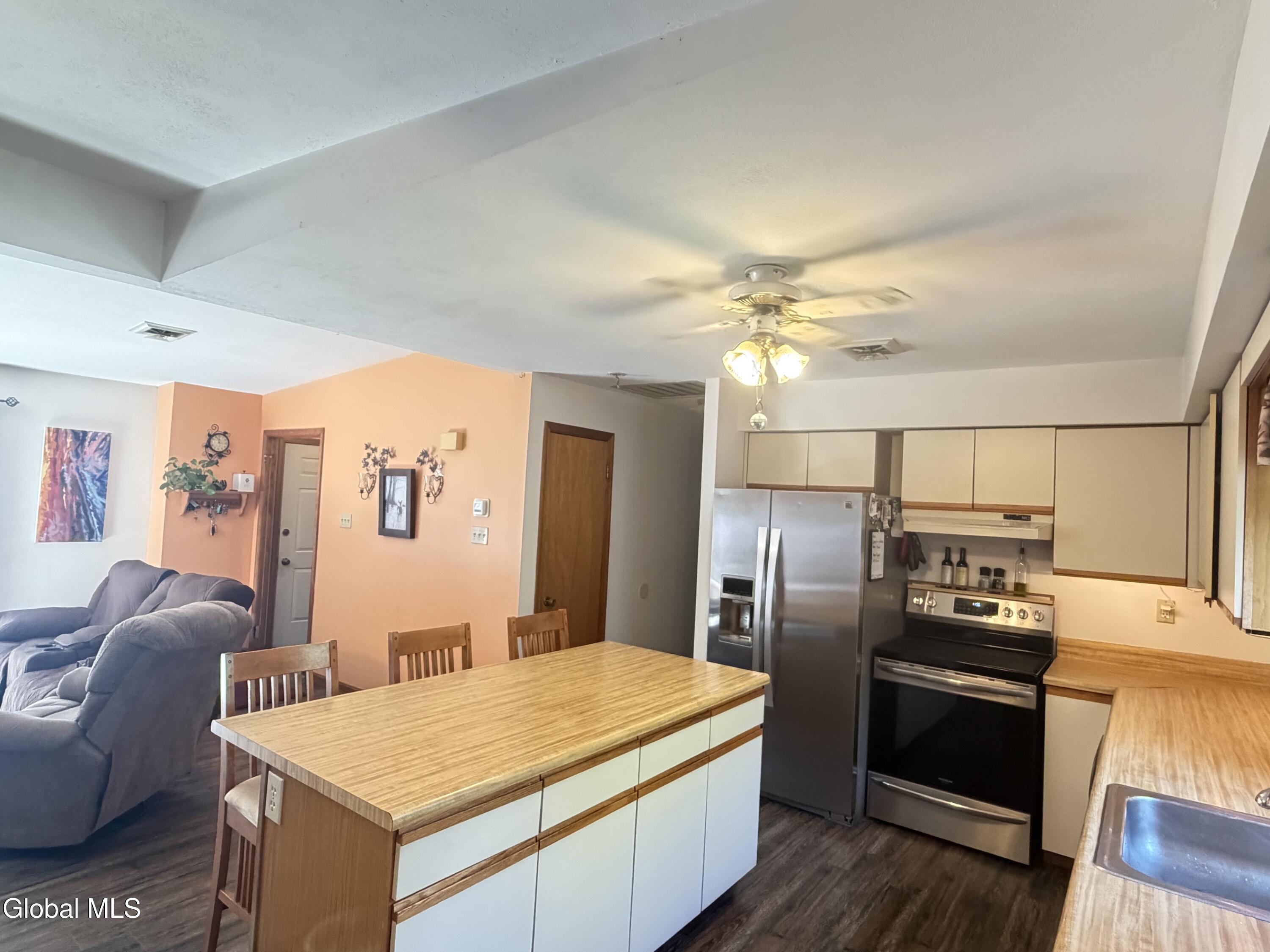 2764 New Scotland Road Voorheesville NY 12186