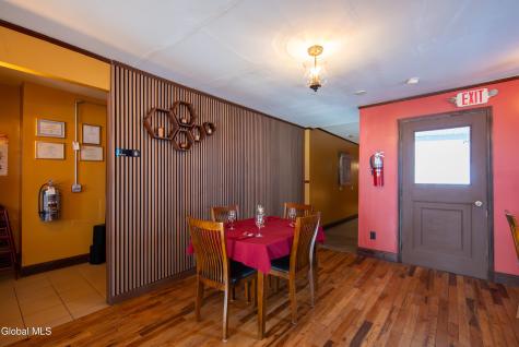703 Union Street Schenectady NY 12305