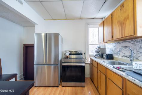 703 Union Street Schenectady NY 12305