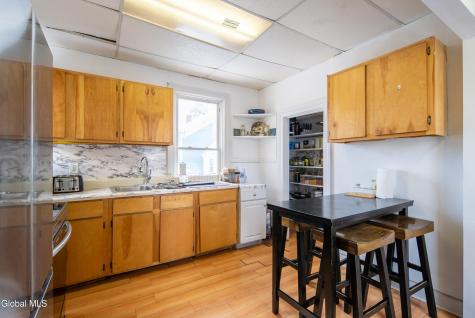 703 Union Street Schenectady NY 12305