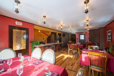 703 Union Street Schenectady NY 12305